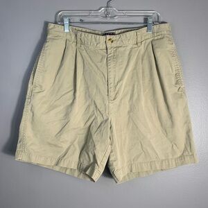 Tommy Hilfiger kaki men’s shorts size 36